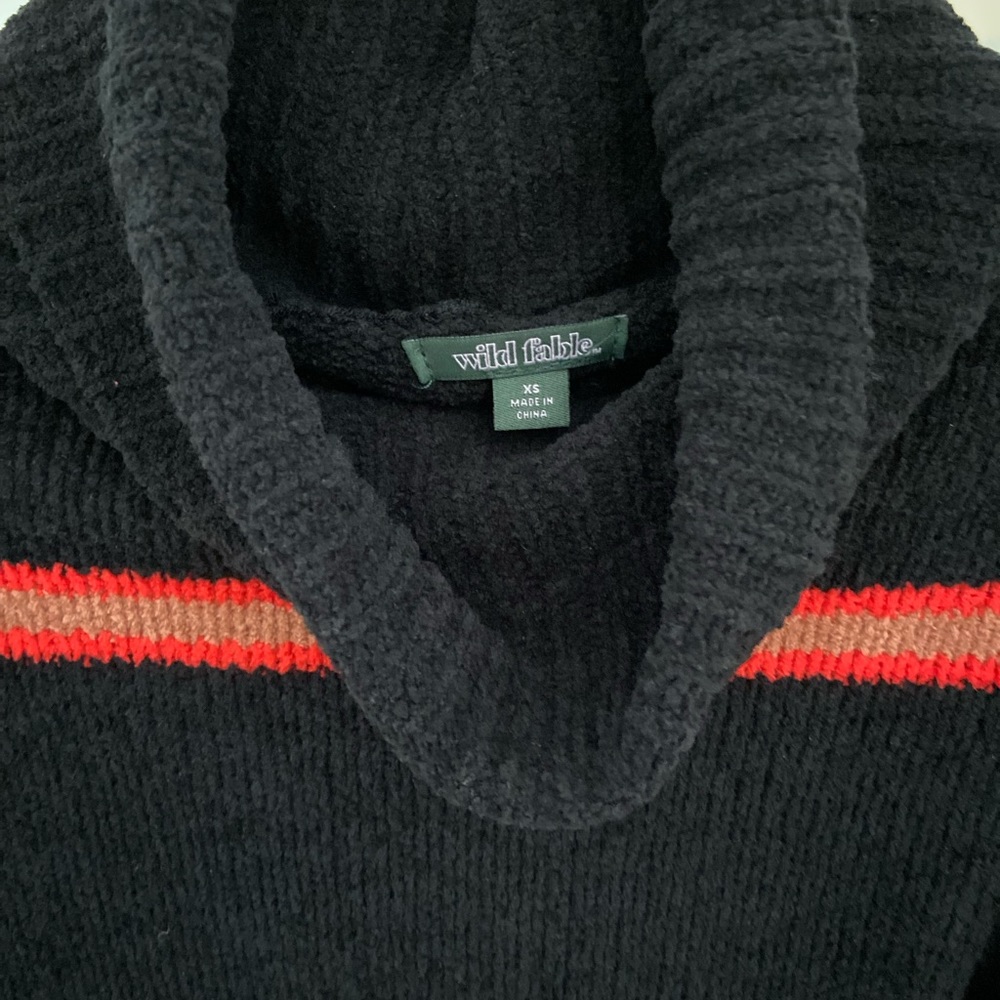 Stripped sweater - Picture 3 of 3